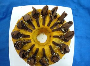 Una foto de Ponqué con higos y dulce de leche
