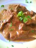 Fricandó de ternera con rovellons