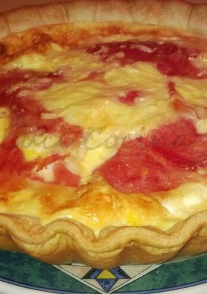 Una foto de Tarta de jamón y queso sin tapa