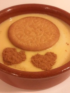 Una foto de Natillas con huevo y aroma a limón