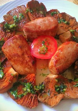 Una foto de Solomillo de Cerdo y Setas con salsa al ajillo
