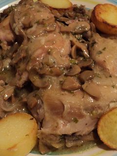 Una foto de Pollo al estilo cazador