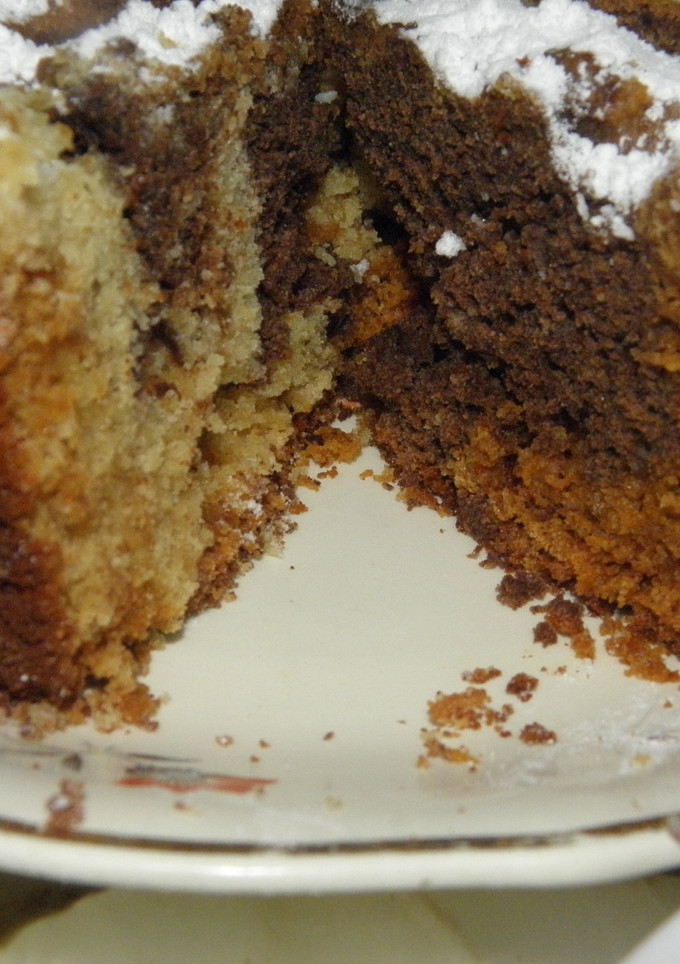 Una foto de Torta marmolada con tres colores y tres sabores
