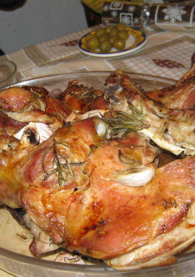 Una foto de Cabrito asado