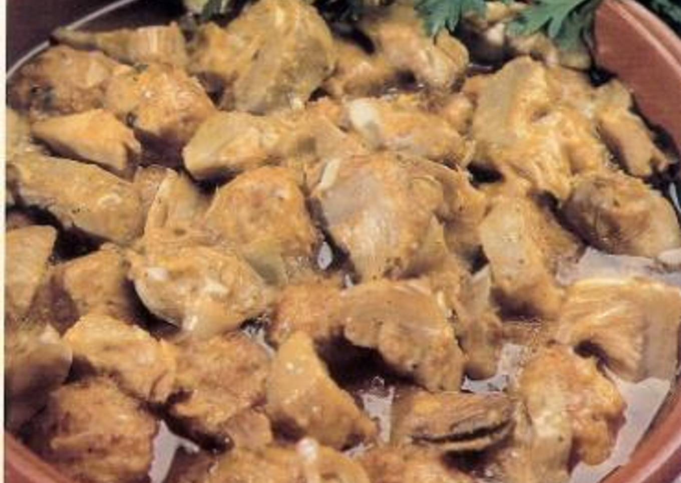 Alcachofas con albóndigas