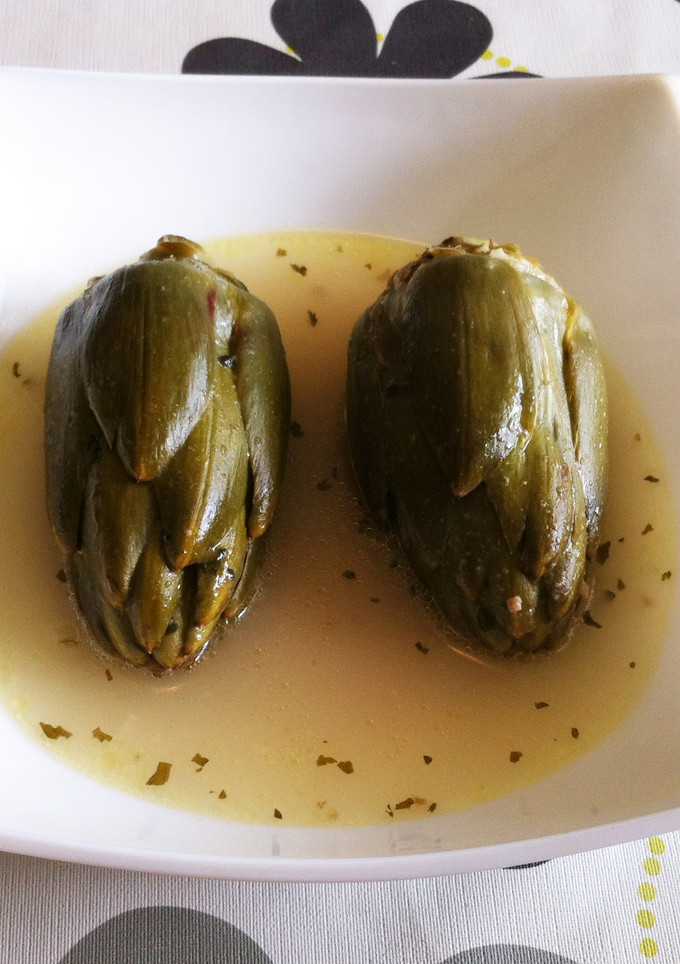 Una foto de Alcachofas al limón