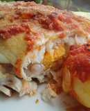Castañeta rellena de gambas y huevo