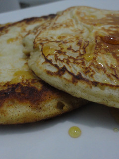 Una foto de Tortitas de requeson con miel