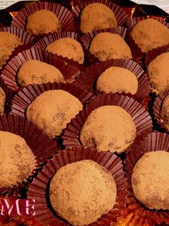 Una foto de Trufas de chocolate con nueces