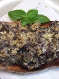 Tosta de revuelto de morcilla