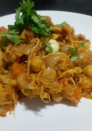 Una foto de Ropa vieja de pollo