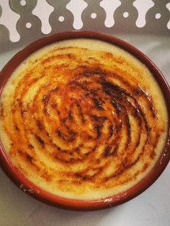Una foto de Crema catalana receta original en catalán