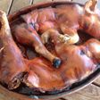 Cochinillo asado al horno de leña
