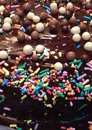 Una foto de Tarta de Colores con Chocolate