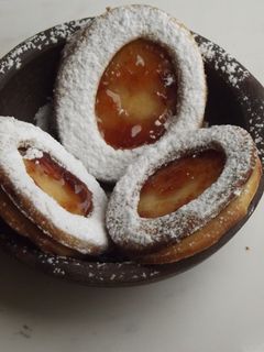 Una foto de Galletas con mermelada
