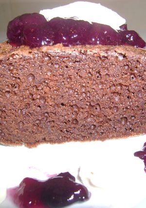 Una foto de Torta porosa de chocolate