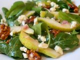 Ensalada con peras y nueces