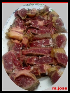 Una foto de Chuletón de Tudanca al queso picón bejes tresviso con orujo de Liébana