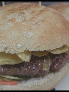 Una foto de Hamburguesa de buey gallego