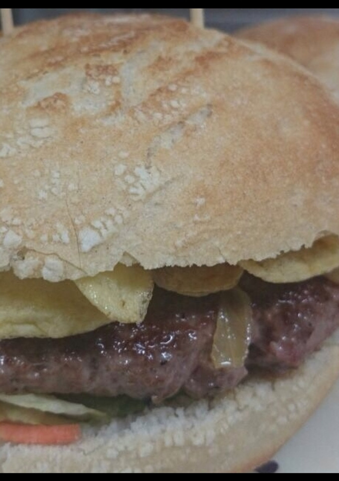 Una foto de Hamburguesa de buey gallego