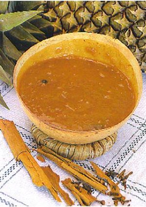 A picture of Atol de Piña (Traditional Salvadoran Pineapple Atole).