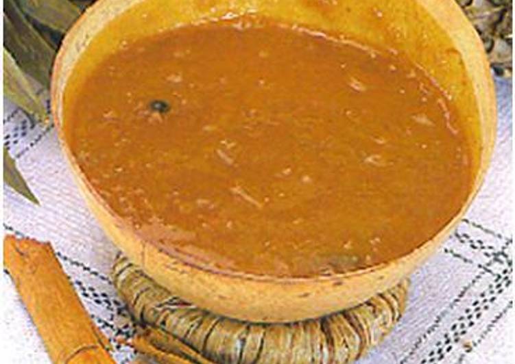 Atol de piña (típico salvadoreño)