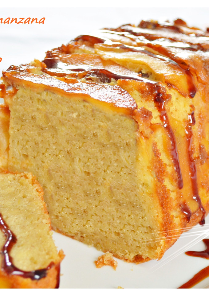 Una foto de Plum-cake de manzana y caramelo