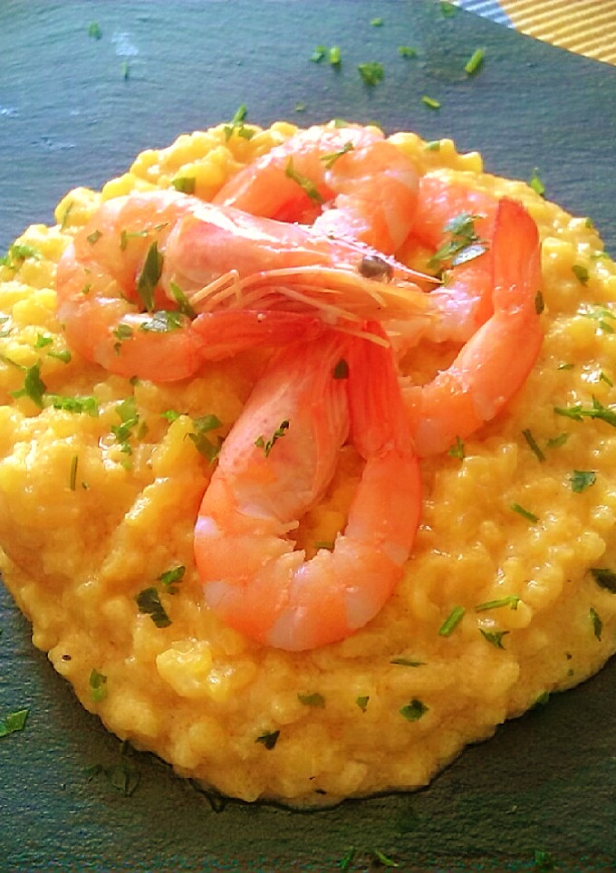 Una foto de Risotto de langostinos