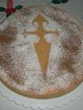 Tarta de almendras rellena 