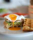 Sándwich con sobras de pavo en gofres
