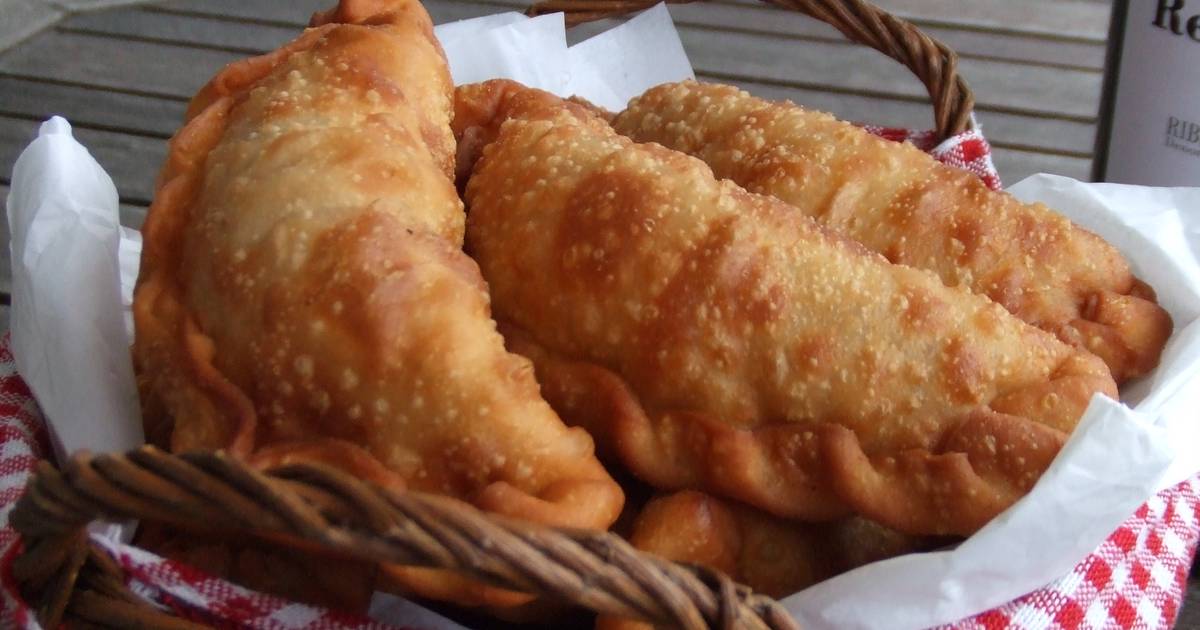 D'Baja Empanada