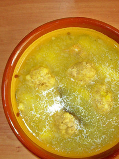 Una foto de Sopa de bolas de carne picada