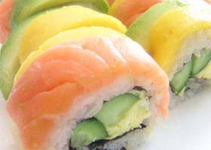 Foto principal de Sushi uramaki arcoiris