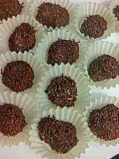 Una foto de Trufas navideñas
