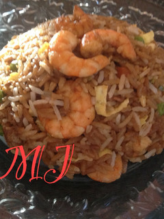 Una foto de Arroz frito con gamba