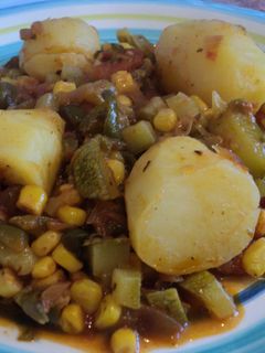 Una foto de Zapallitos italianos guisados