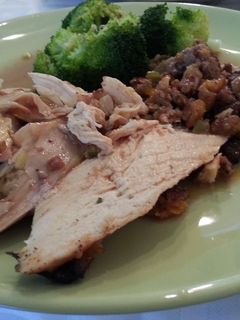 Una foto de Pollo relleno con frutos secos y orejones