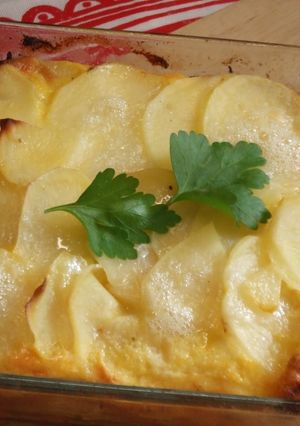 A picture of Baked Salmon and Potato Casserole.