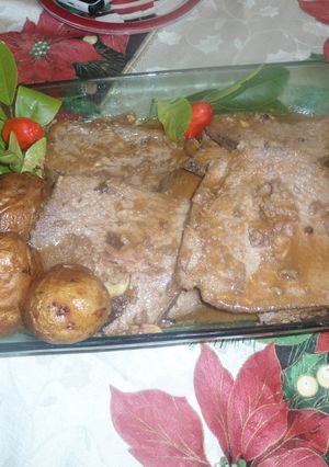 Una foto de Trozo de carne mechada tipo Mexico
