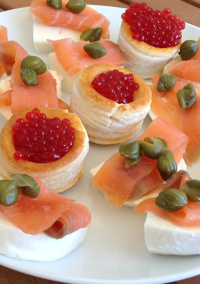 Una foto de Canapés de salmón ahumado