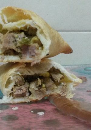 Una foto de Empanadas de matambre con cebolla y aji