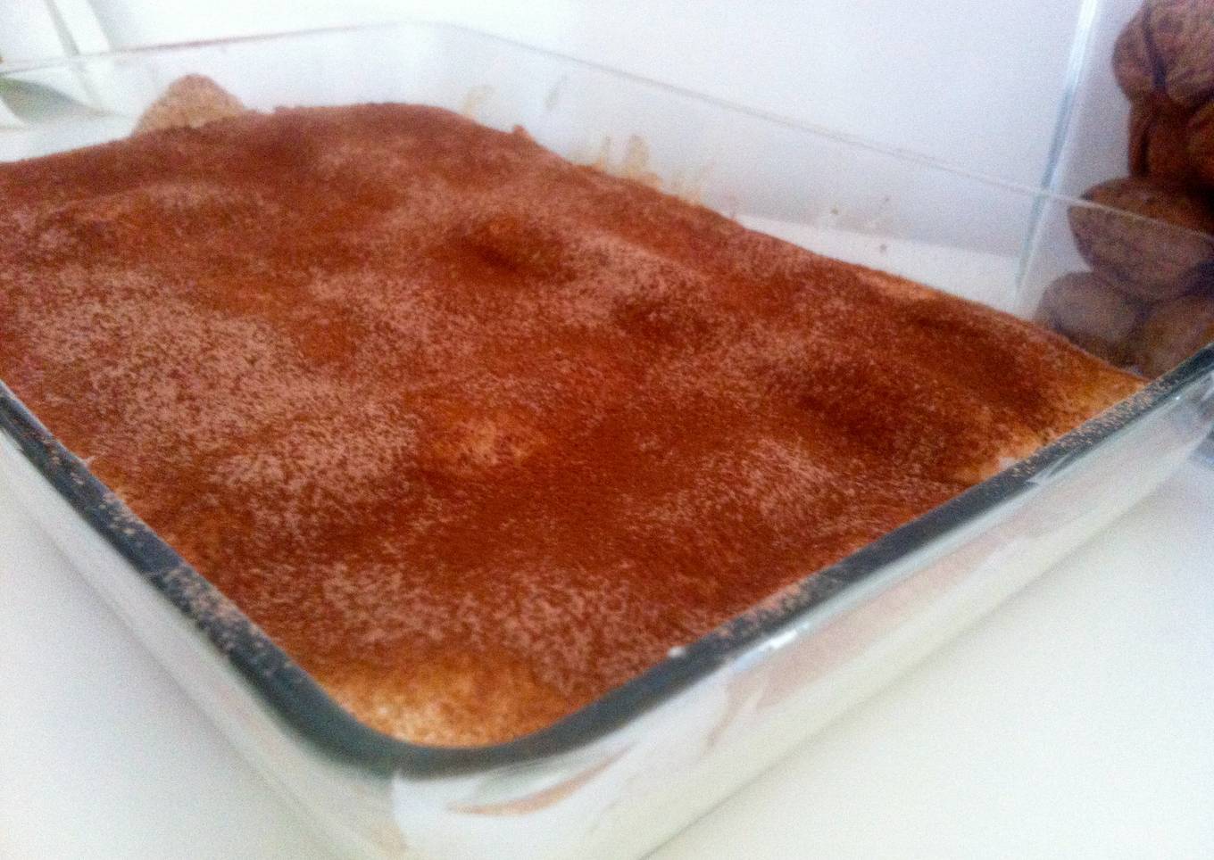 Tiramisú fácil y económico