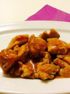 Una foto de Pollo con salsa foie trufado
