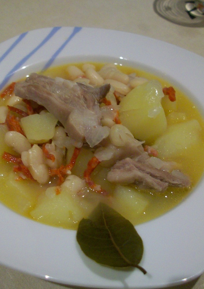 Una foto de Patatas con chorizo