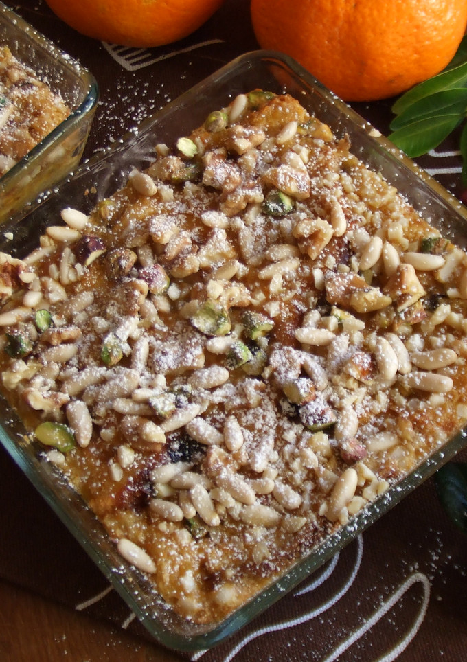 Una foto de Pudding especiado de panettone navideño