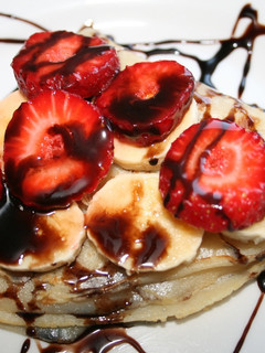 Una foto de Creps rellenos de fresas