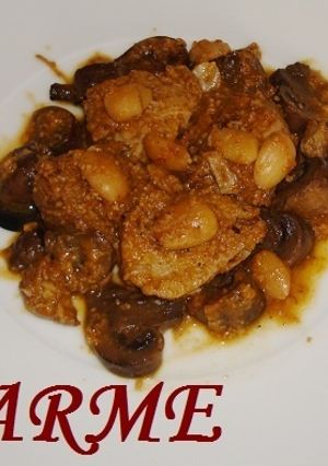 Una foto de Medallones de solomillo de cerdo con salsa de almendras