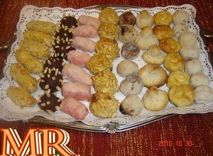 Una foto de Panellets variados