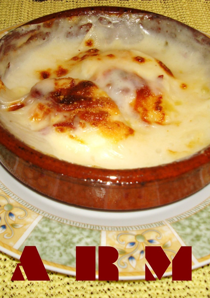 Una foto de Huevos al plato con jamón ibérico