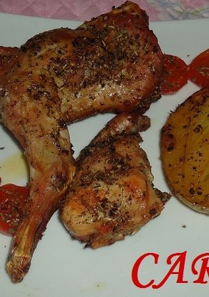 Una foto de Conejo y patatas al horno (dieta)